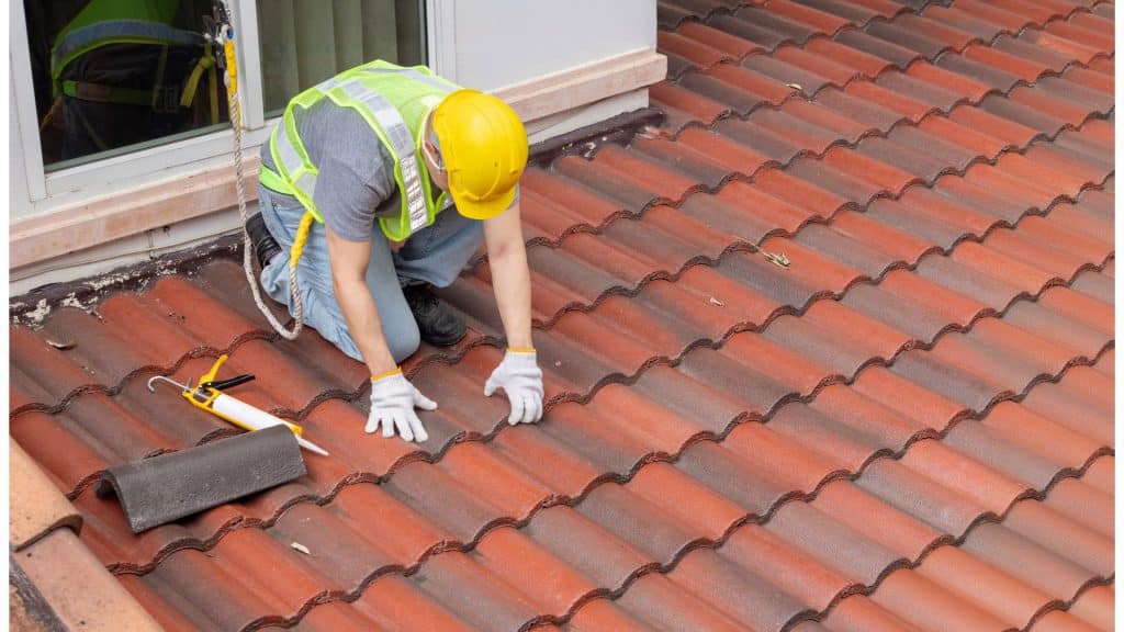 שיפוצים ואיטום גגות בתל אביב