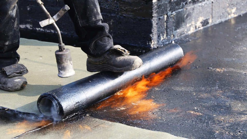 שיפוצים ואיטום גגות בחולון