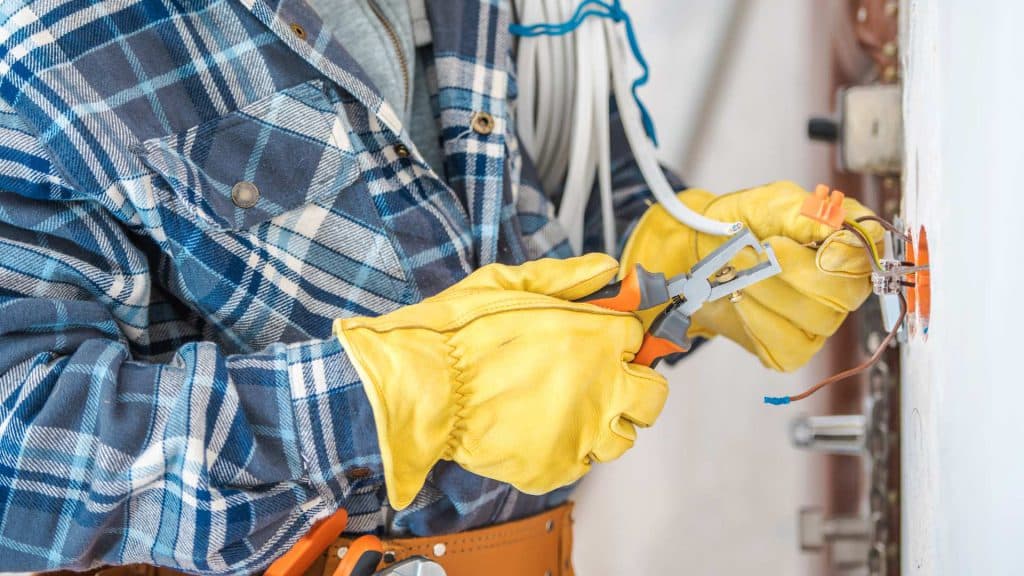 חשמלאים בחדרה