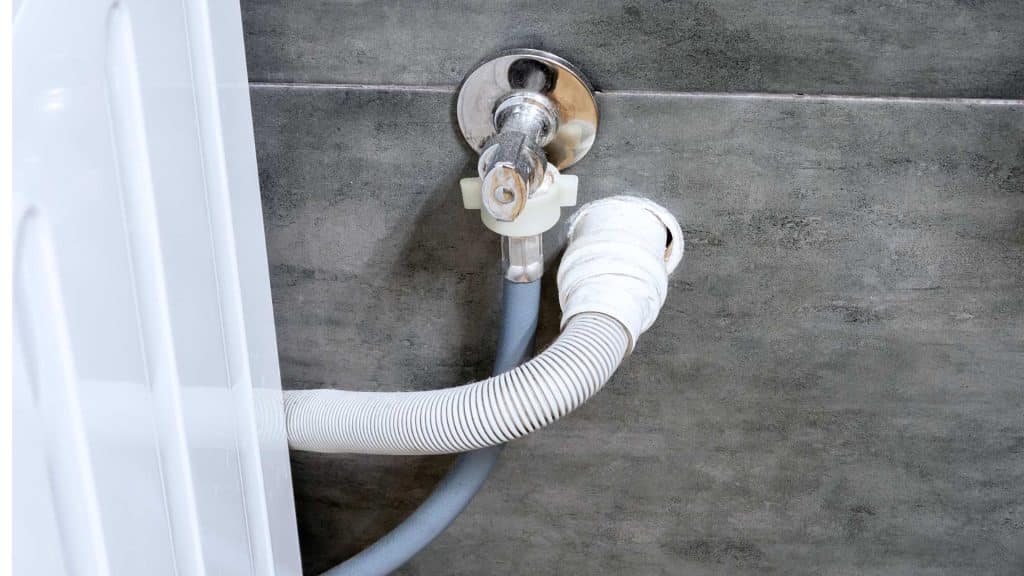 אינסטלציה למכונת כביסה